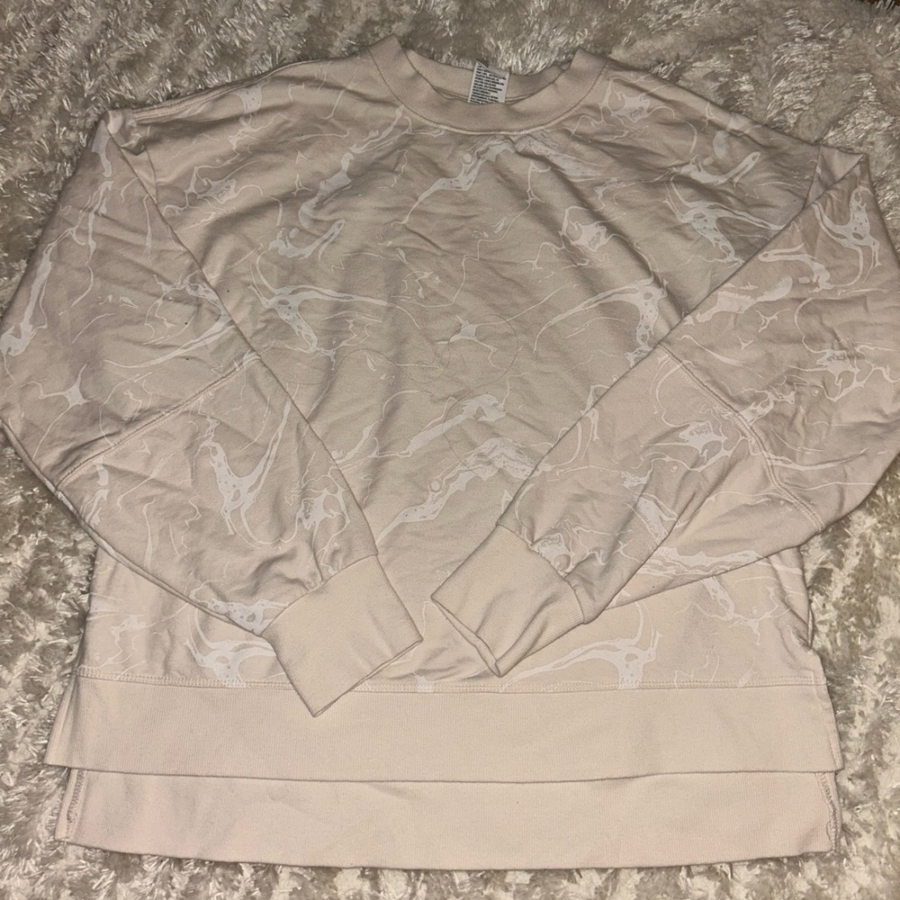 Target reflective Crewneck